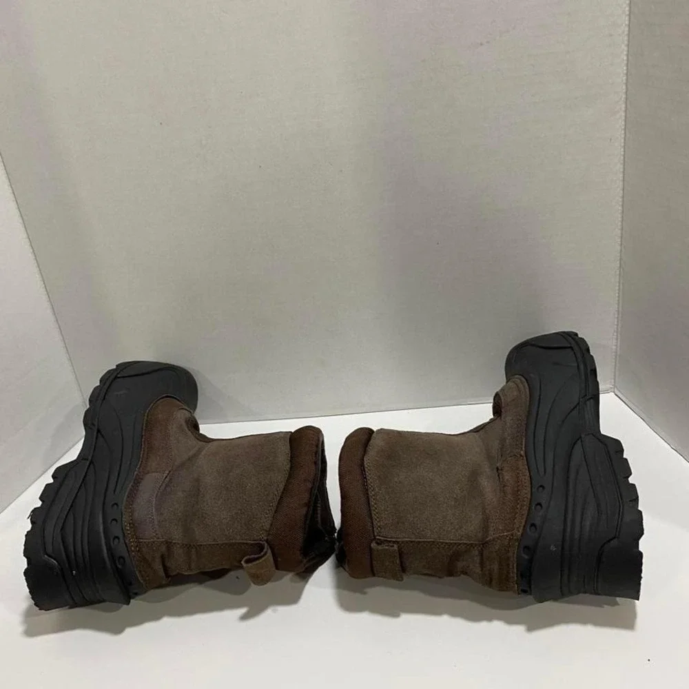 Itasca Brown suede snow boots with 3M Thinsulated lining Men 10. SKU559